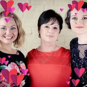Meet your Posher, Carolyn